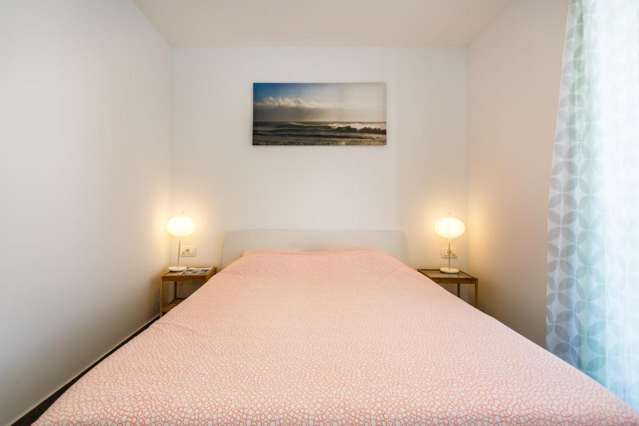 Golden Island Apartments Крк Экстерьер фото