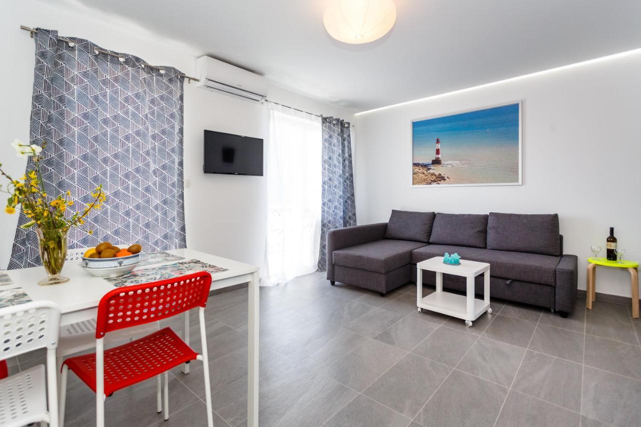Golden Island Apartments Крк Экстерьер фото