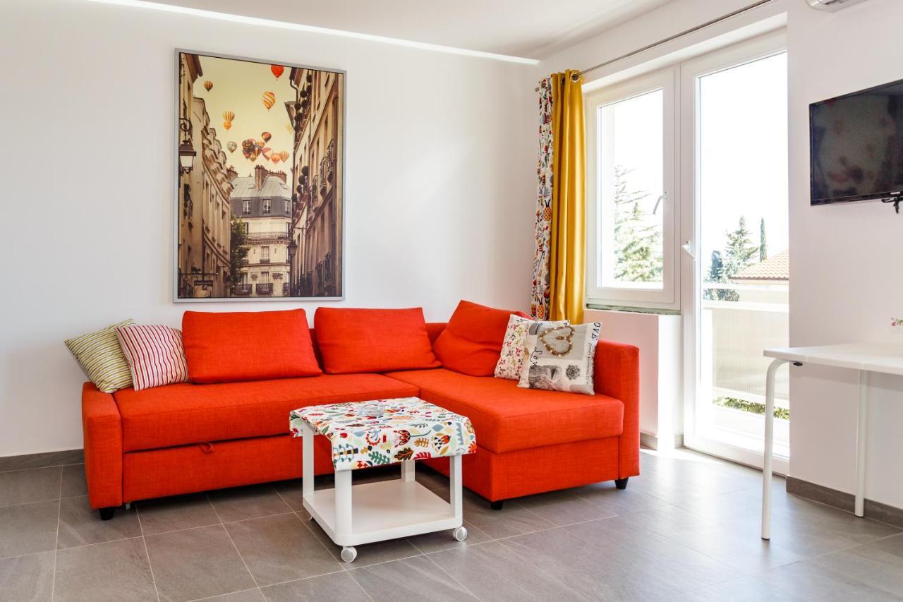 Golden Island Apartments Крк Экстерьер фото
